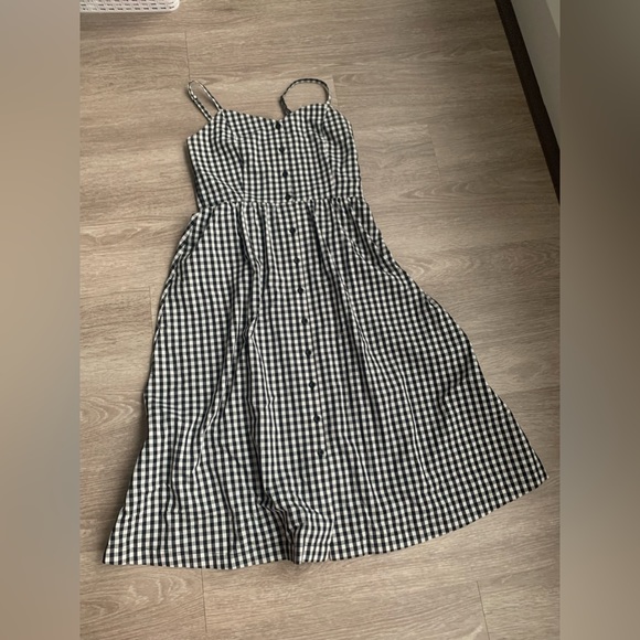 Sweet Reitmans Dress! - Picture 1 of 3